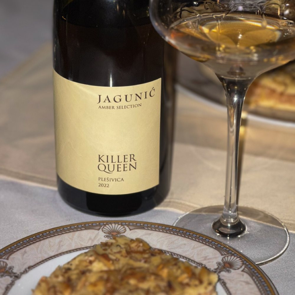 jagunic-killer-queen-amber-selection